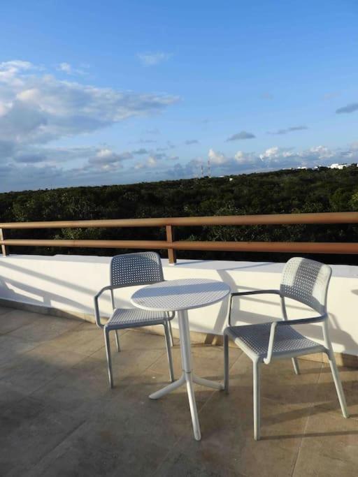 Aku-Chic Newly Furbished Condo Jungle Pool Xetna Extérieur photo
