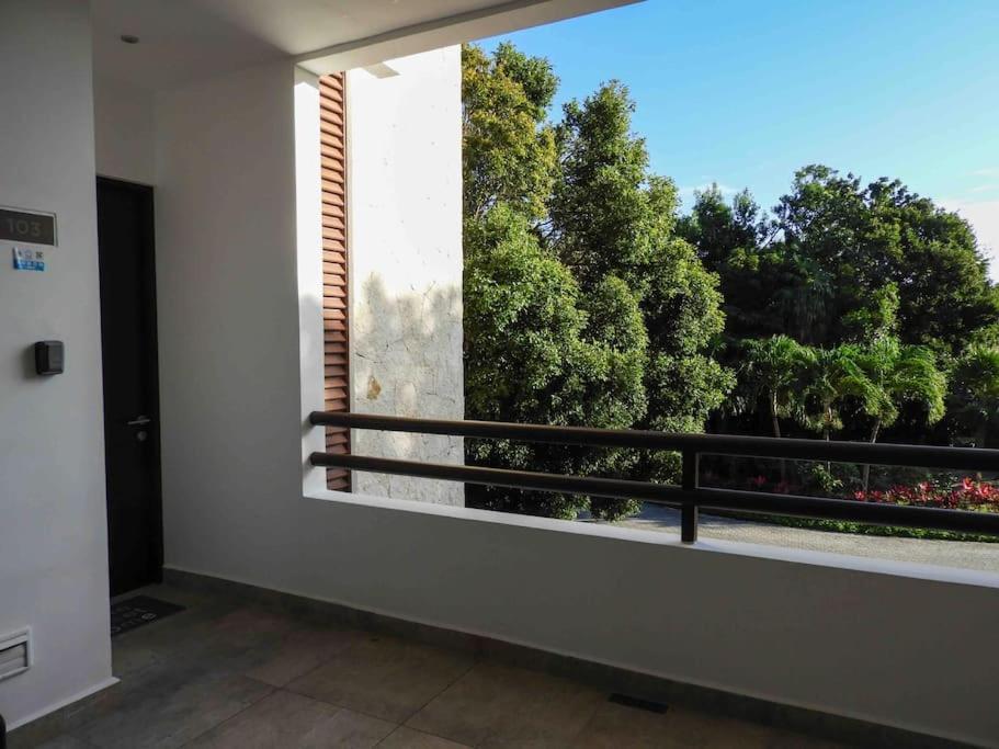 Aku-Chic Newly Furbished Condo Jungle Pool Xetna Extérieur photo