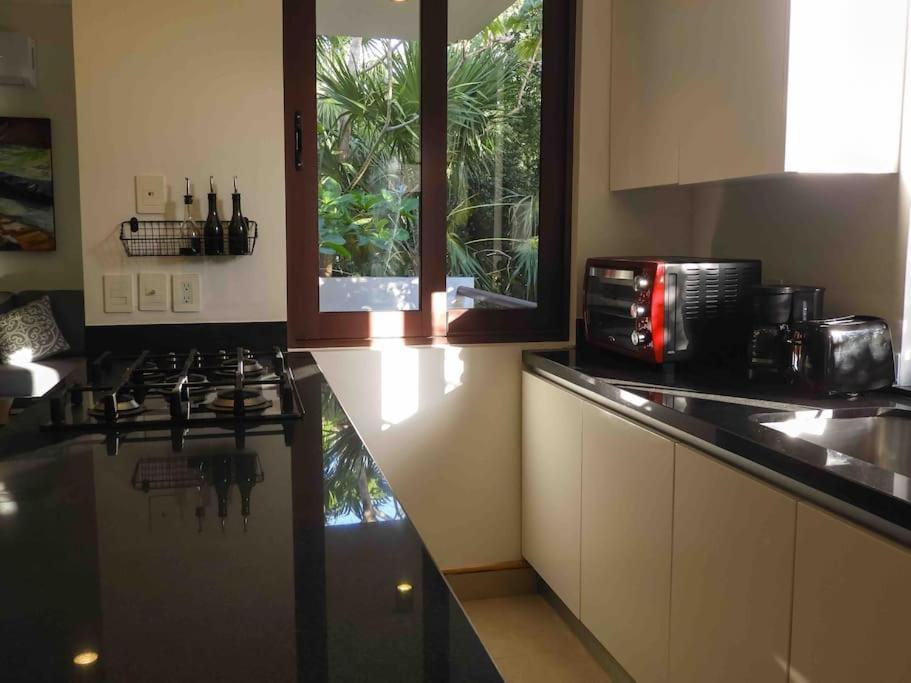 Aku-Chic Newly Furbished Condo Jungle Pool Xetna Extérieur photo